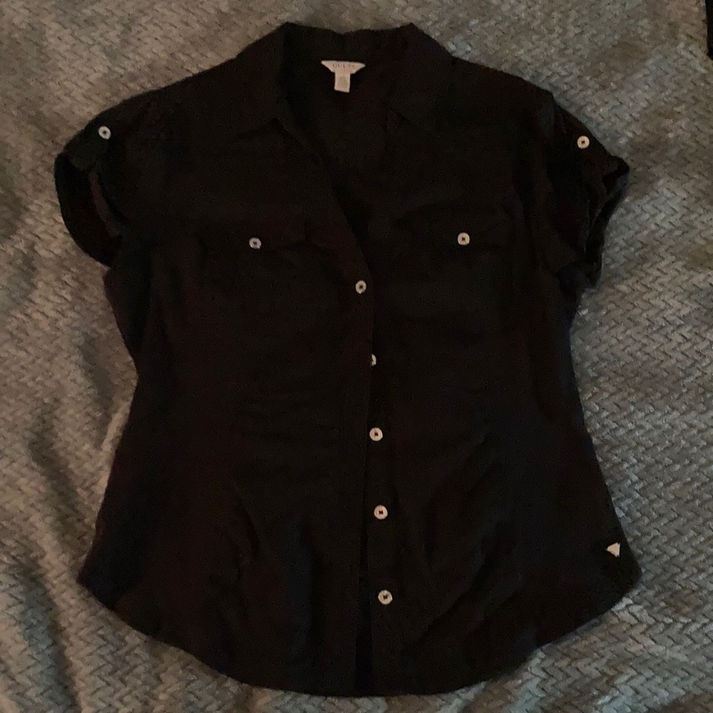 Black short sleeve top